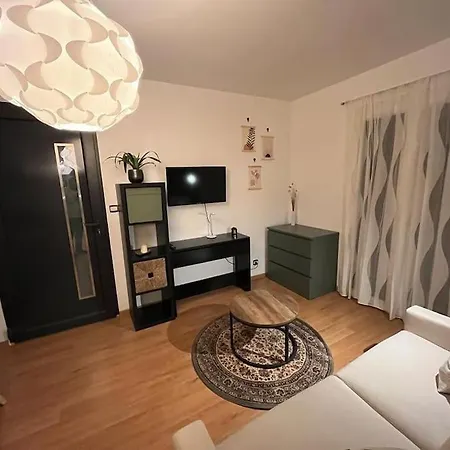 Independant Avec Hammam 蒙彼利埃